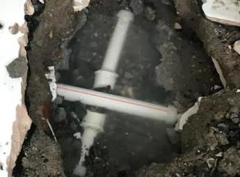 乌什阳台漏水维修公司为您分享楼上楼下漏水怎么处理