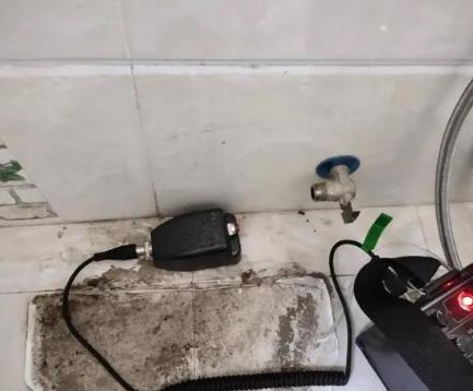 乌什屋顶漏水维修公司分享下卫生间漏水的危害及解决方法